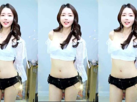 【美女主播 福利舞蹈】皮肤白皙的小姐姐 TIKTOK美女