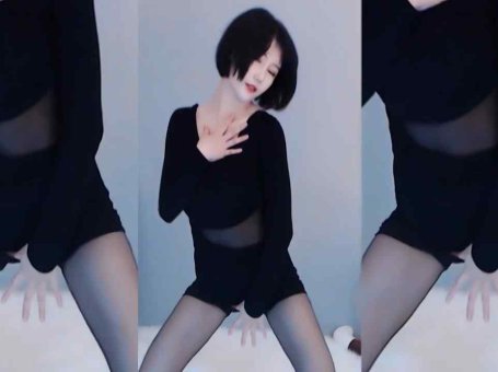 虎牙 朴允烟 热舞视频 ♥夜店热裤黑丝劲舞，满满诱惑♥