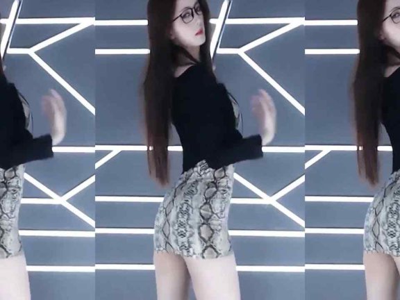 虎牙 猫的二十二 热舞视频 ♥翘臀美腿电臀舞，这个身材比例刚刚好♥