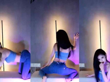 虎牙小重耳 抖臀热舞，超爱紧身牛仔裤