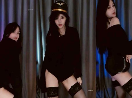 斗鱼 陈小花 热舞视频 ♥黑丝大腿袜超短裤热舞♥