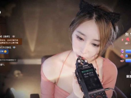 ASMR 摇晃水瓶，耳边放松 | 周童潼