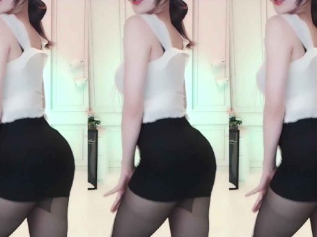 斗鱼 淼淼喵酱 热舞视频 ♥齐B短裙黑丝露底，火车开起来♥ 翻译翻译，什么叫性感