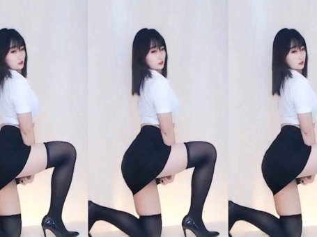 虎牙 徐小埋 热舞视频 ♥超短包臀裙黑色长筒丝袜，性感加特林♥ 这裙子透视的？？？