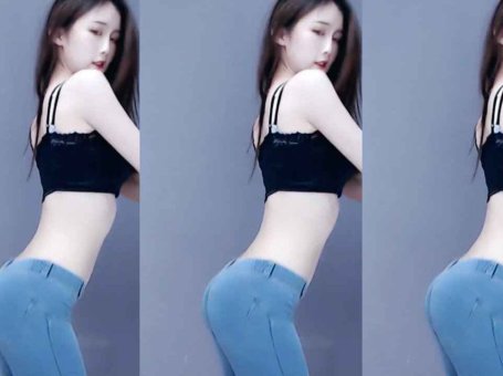 斗鱼 亦亦elle 热舞视频 ♥紧身牛仔裤，曼妙身姿加特林♥ 真的白~