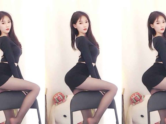 虎牙 贝贝鸭 热舞视频 ♥黑丝超短包臀裙，椅子热舞深蹲诱惑♥ 长相和舞姿有点反差~
