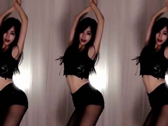 斗鱼 莉爷 热舞视频 ♥超短热裤火辣黑丝，跳舞很热情♥ 论性感没输过