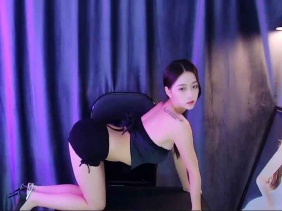 虎牙主播热舞 林软软 低胸 抖奶热舞