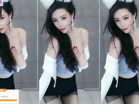 虎牙 依宝 性感身材，你值得拥有！！