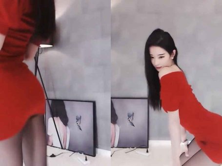 虎牙 织梦艺嫣 热舞视频 ♥红裙黑丝，曼妙身材火辣热舞♥ 要什么理由，冲就完事了