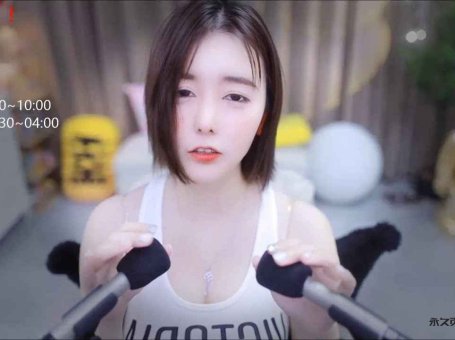 ASMR 耳朵按摩 & 耳朵清洁 | 傲娇的喵小八