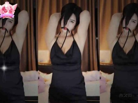 网易cc大奶主播依阳baby大摆锤phut hon～表情舞～疯狂抖胸抖臀～这个BGM高潮部分老哥们自己空降吧～