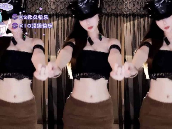 网易CC大奶尤物主播小燃燃～摩托摇热舞～全程疯狂抖胸～刺激包射～漏大半个奶