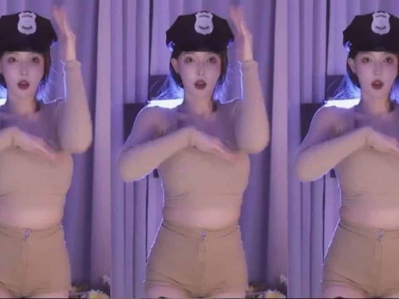 斗鱼主播大奶尤物米娜minana～动感光波热舞～紧身背心～1.16正片开始疯狂抖～