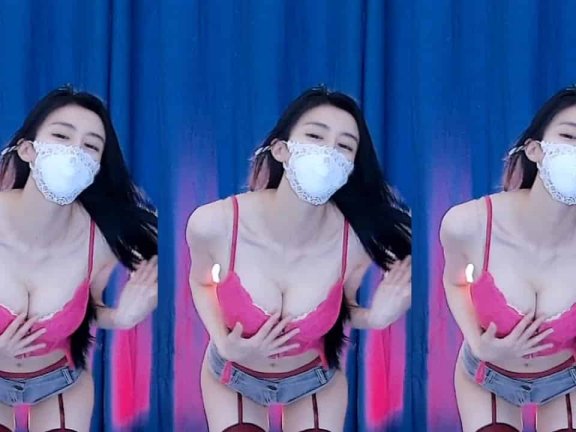 网易cc尤物主播白妖妖私人定制热舞～情趣内衣漏底裤～