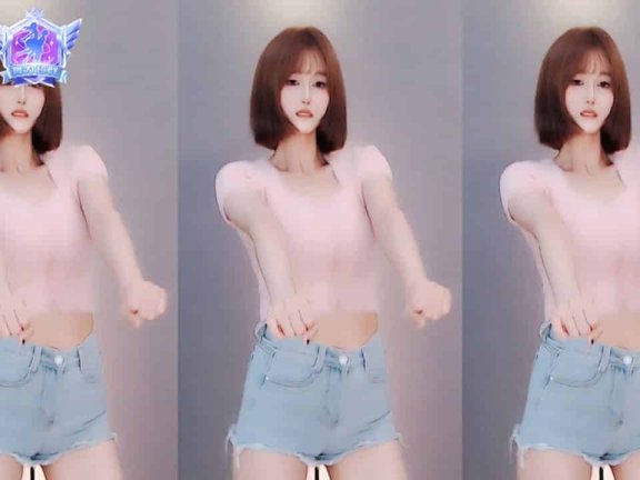 网易cc尤物主播乔巴音 摩托摇热舞～抖胸