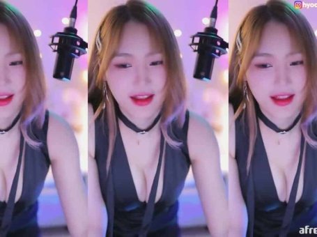 Afreecatv 孝卡 黑丝抖胸福利