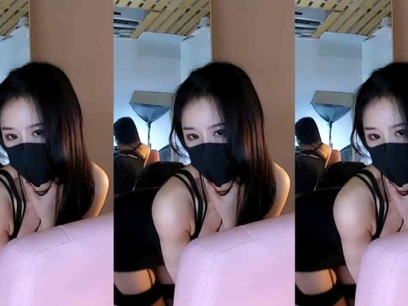 网易CC 林孝真虎牙 音动小师妹 这椅子真碍事