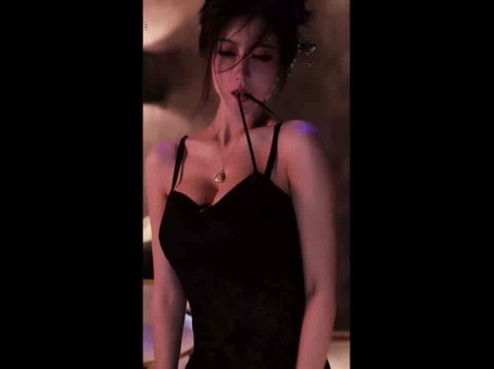 虎牙 盛鸽有鱼 猫娘黑丝热舞 （竖屏）